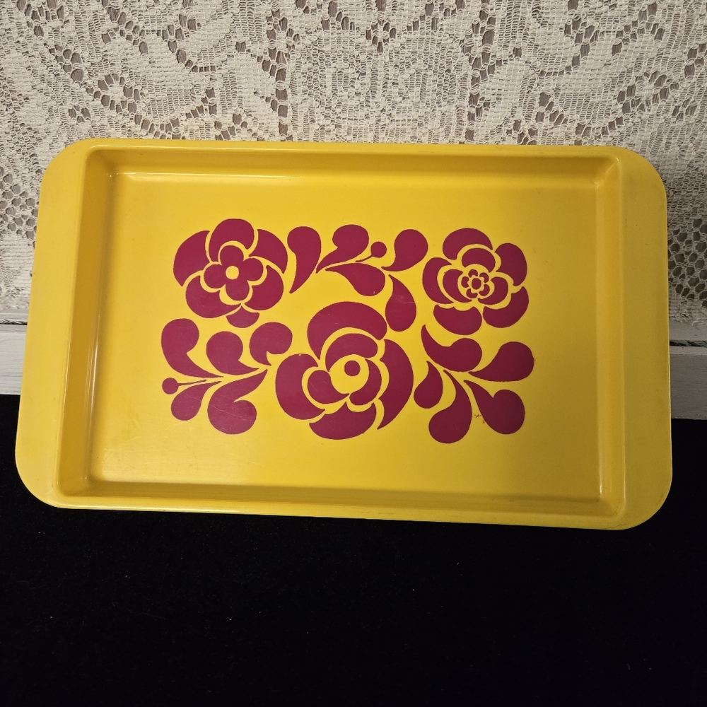 Oyo Yellow Floral Retro Serving Tray Vintage Kitchen Decor